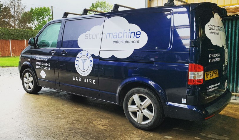 Storm Machine van